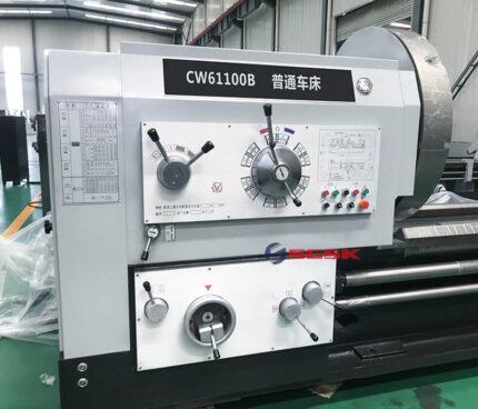Тяжелый токарный станок CW61140L CW61160L