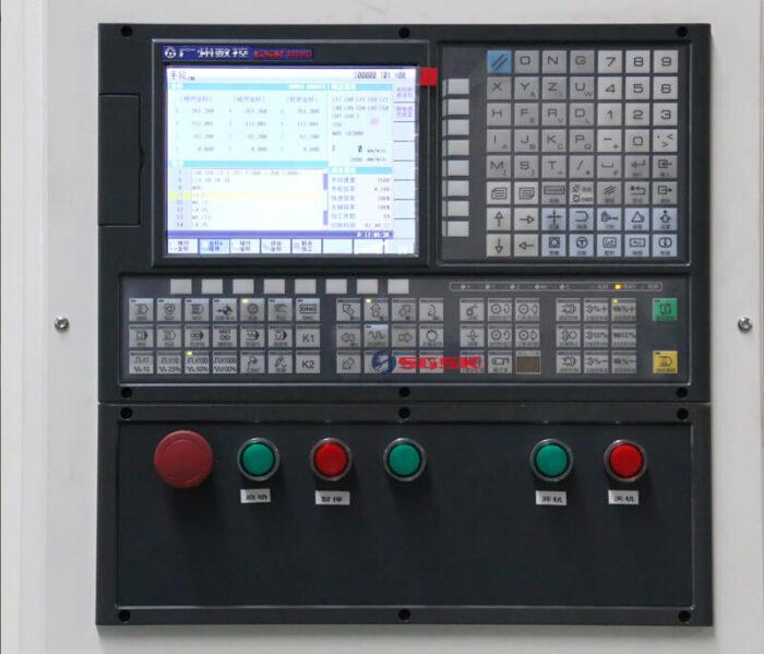 Вертикальный обрабатывающий центр VMC640