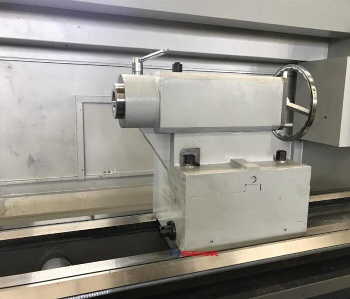 Тяжелый токарный станок с ЧПУ CK6180E