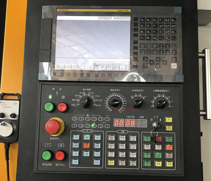 Вертикальный токарный станок с ЧПУ VTC600