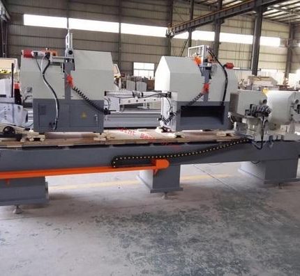 Машина для резки профиля UPVC с двумя головами SBT-LJZ2-450x3700