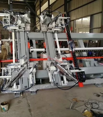 Станок для изготовления ПВХ окон четырёхточечная сварка с ЧПУ SHP4-CNC-3000A