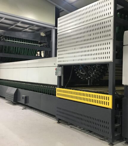 машина для закалки стекла